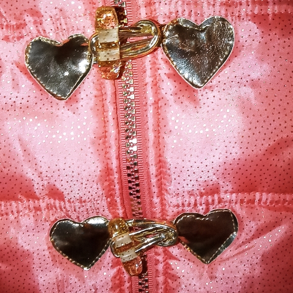 Little Lass Winter Vest with hood - Picture 4 of 6